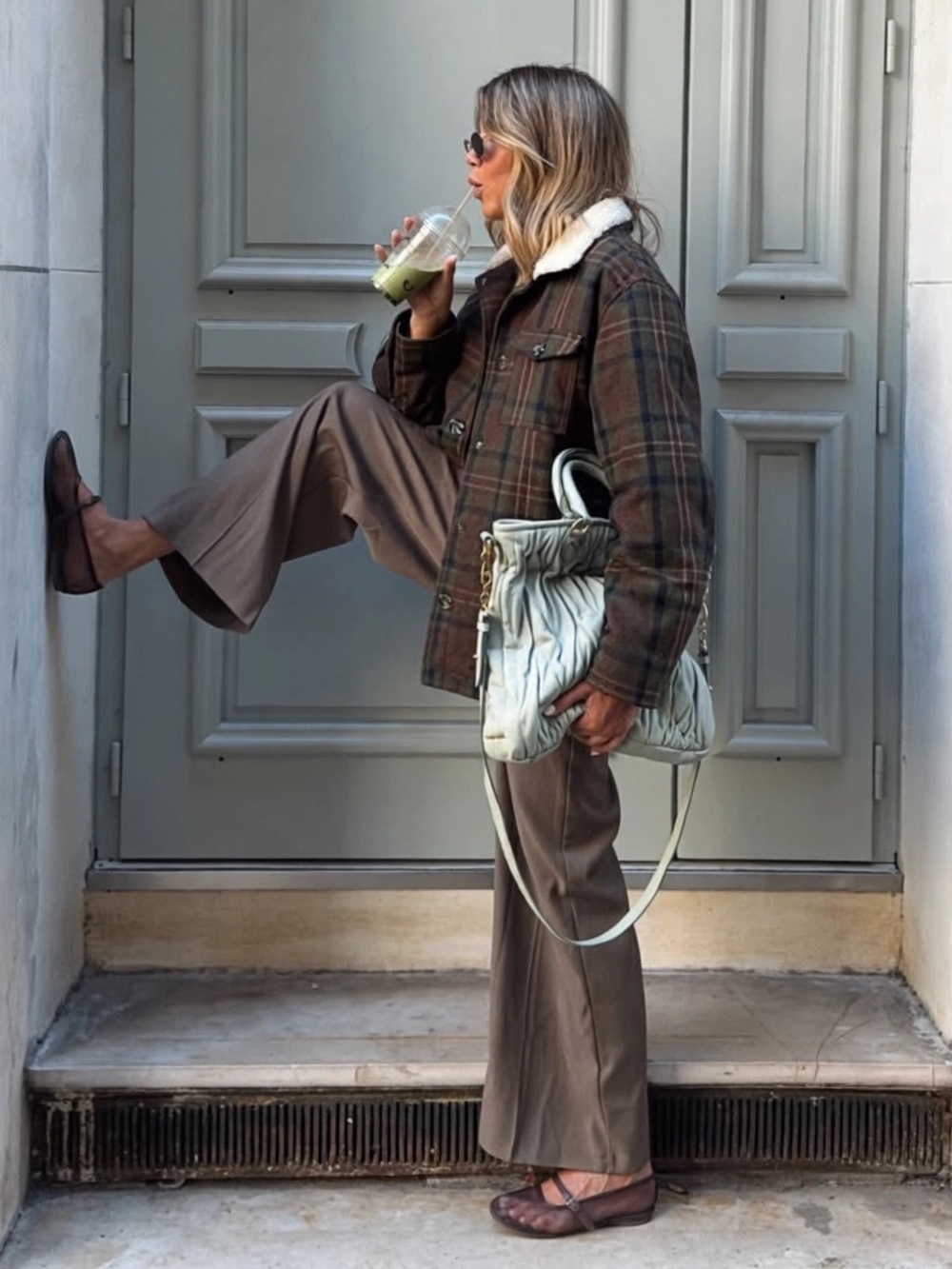 Oversize Vintage-Inspired Plaid Sherpa Jacket